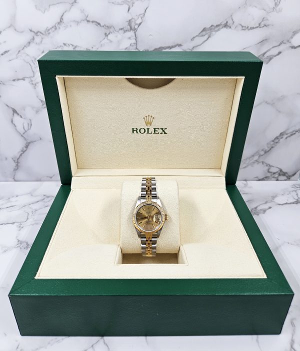 MINT ladies Rolex Oyster Perpetual Datejust in Steel & Gold with Box and Papers - Image 8