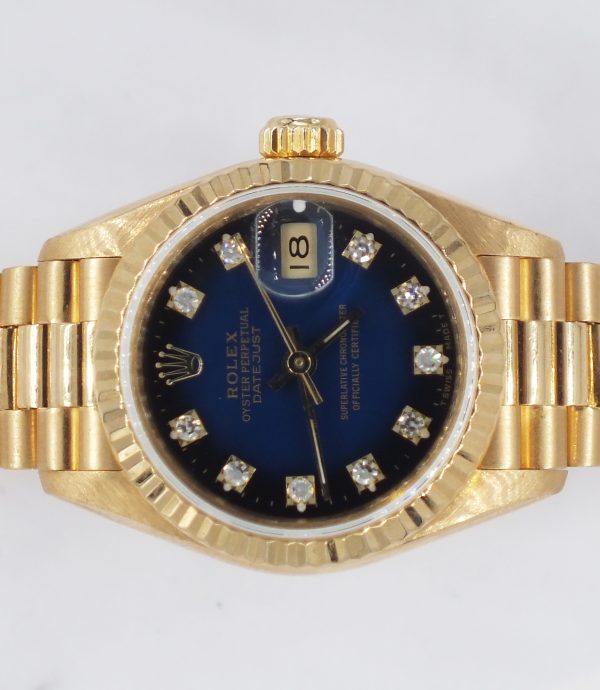 RARE Ladies 18ct Gold Rolex Datejust - Blue Vignette Diamond Dial - Box & Papers. - Image 2