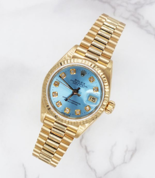 Stunning 18ct Gold Ladies Rolex Datejust - Blue Diamond Dial - Box and Papers. - Image 4