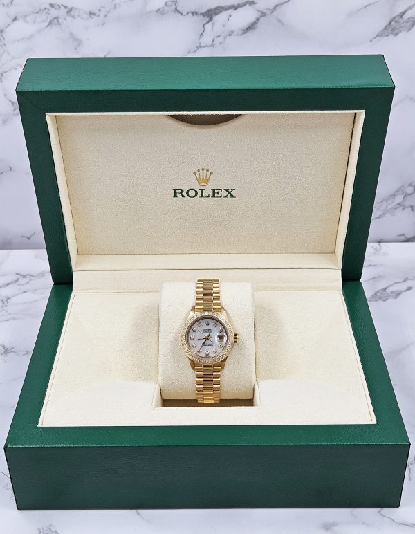 Ladies Rolex Oyster Perpetual Datejust with White MOP DIAMOND Dial & Bezel. - Image 7