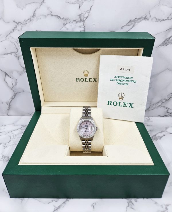 A Ladies Rolex Datejust with Pink MOP Diamond Dial & Bezel - Box and Papers. - Image 7