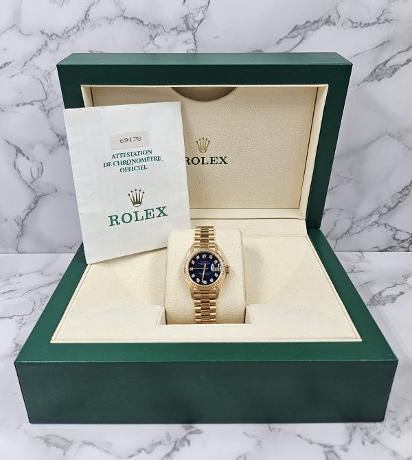 RARE Ladies 18ct Gold Rolex Datejust - Blue Vignette Diamond Dial - Box & Papers. - Image 6