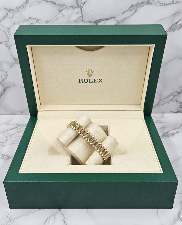 Immaculate Ladies 18ct Gold Rolex Oyster Perpetual Datejust 69178 - Box & Paper. - Image 9