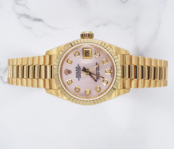 Beautiful 18ct Gold Ladies Rolex Oyster Perpetual Datejust - Pink Diamond Dial. - Image 2