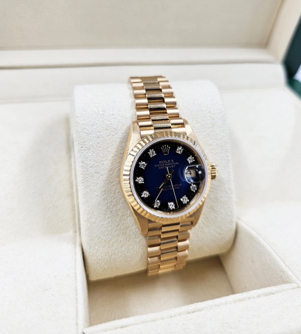 MINT Ladies 18ct Gold Rolex Datejust - Blue Vignette Diamond Dial - Box & Papers - Image 8