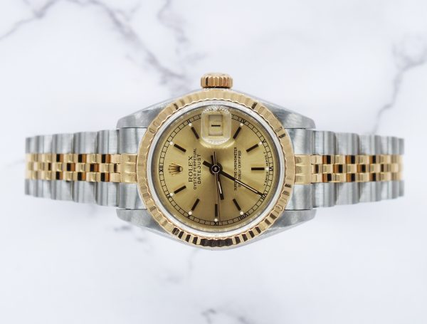 Mint Ladies Rolex Datejust with Champagne Dial – BOX & PAPERS - Image 2