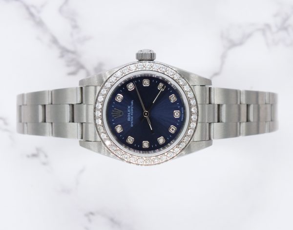 Ladies Rolex 26mm With Blue Diamond Dial and Bezel - Box & Papers. - Image 3