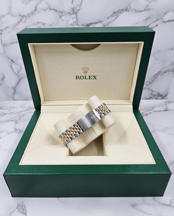 Stunning Mens Rolex Datejust - Sky Blue Diamond Dial & Bezel - Box / Papers. - Image 10