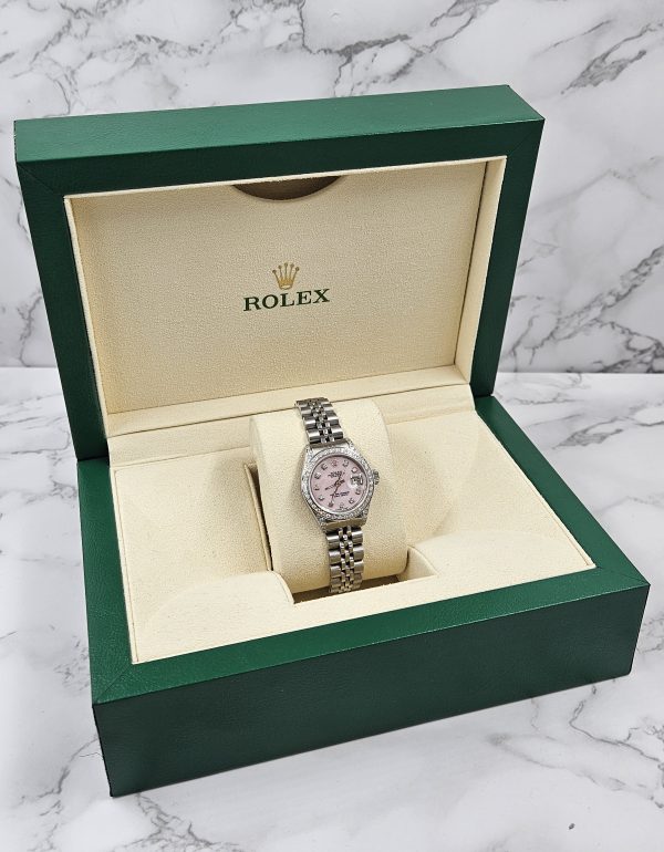 26mm Ladies Rolex Datejust with Pink MOP Diamond Dial, Bezel & Shoulders. - Image 8