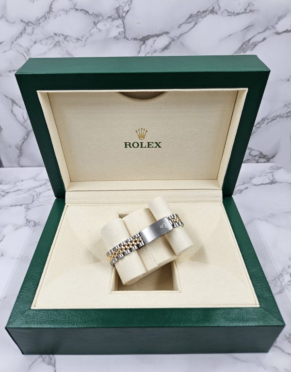 Mint Ladies Rolex Datejust with Champagne Dial – BOX & PAPERS - Image 12