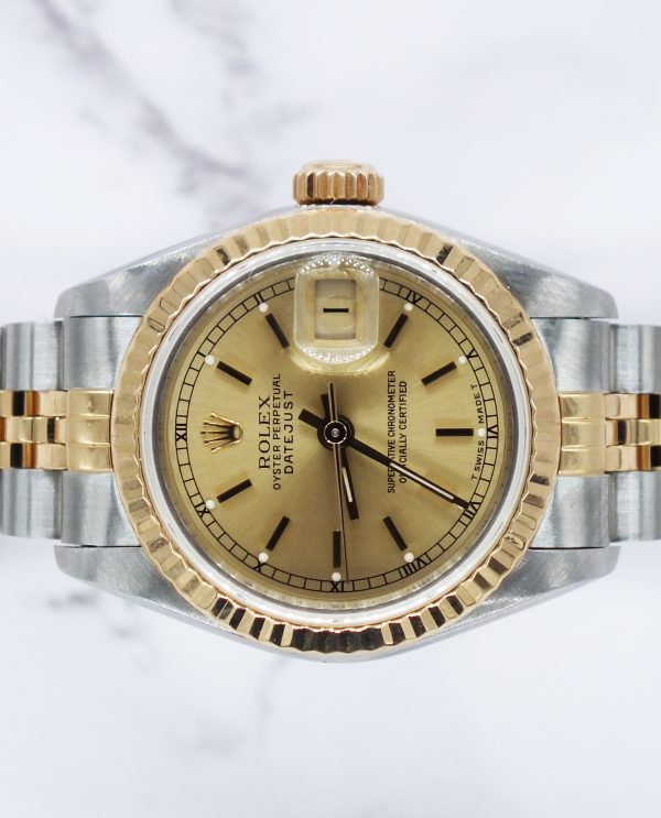 Mint Ladies Rolex Datejust with Champagne Dial – BOX & PAPERS - Image 3