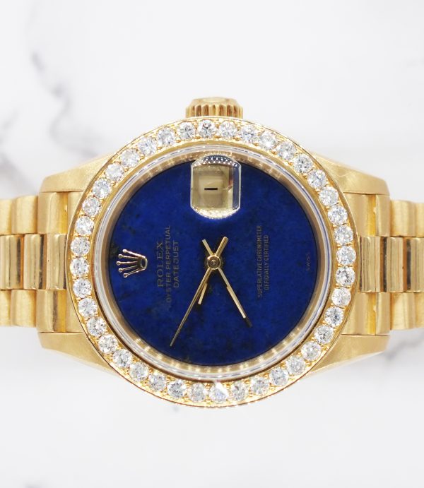 Ladies Rolex Datejust 26mm in Solid 18ct Gold with Lapis Diamond Dial & Bezel. - Image 3