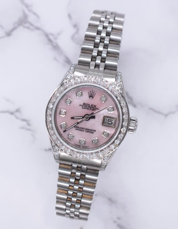 26mm Ladies Rolex Datejust with Pink MOP Diamond Dial, Bezel & Shoulders. - Image 4
