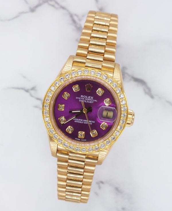 Rolex Datejust 26mm in Solid 18k Gold with 'Grape' Diamond Dial - Box & Papers. - Image 4