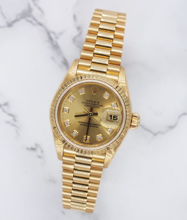 Rolex Datejust 26 in Solid 18k Gold with Champagne Diamond Dial - Box and Papers - Image 4