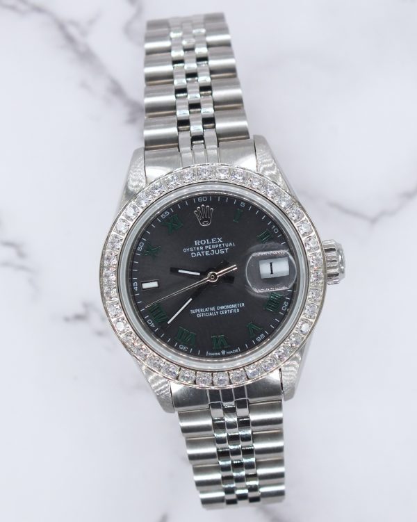 Ladies Rolex Datejust with 'Wimbledon' Dial & Diamond Bezel - Box and Papers. - Image 5