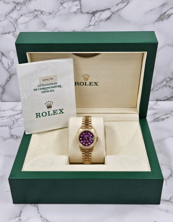Rolex Datejust 26mm in Solid 18k Gold with 'Grape' Diamond Dial - Box & Papers. - Image 6