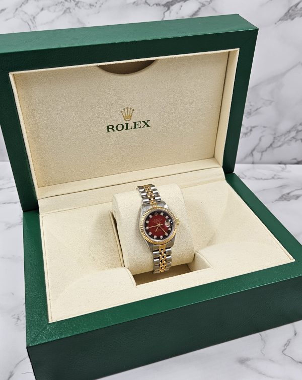 Ladies Rolex Datejust with FACTORY RED Vignette Diamond Dial – BOX & PAPERS - Image 7