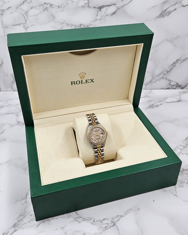 Ladies Rolex Datejust Fully Loaded with PAVE Diamond Dial, Bezel & Shoulders. - Image 7