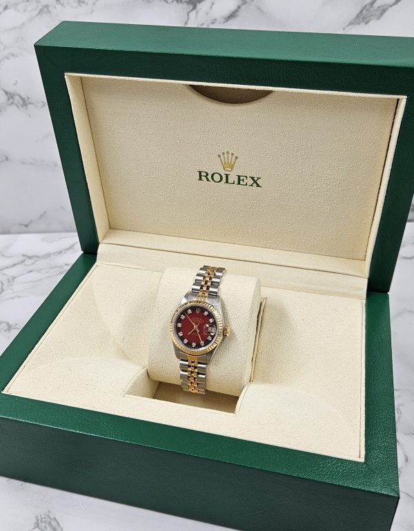 Ladies Rolex Datejust with FACTORY RED Vignette Diamond Dial – BOX & PAPERS - Image 8
