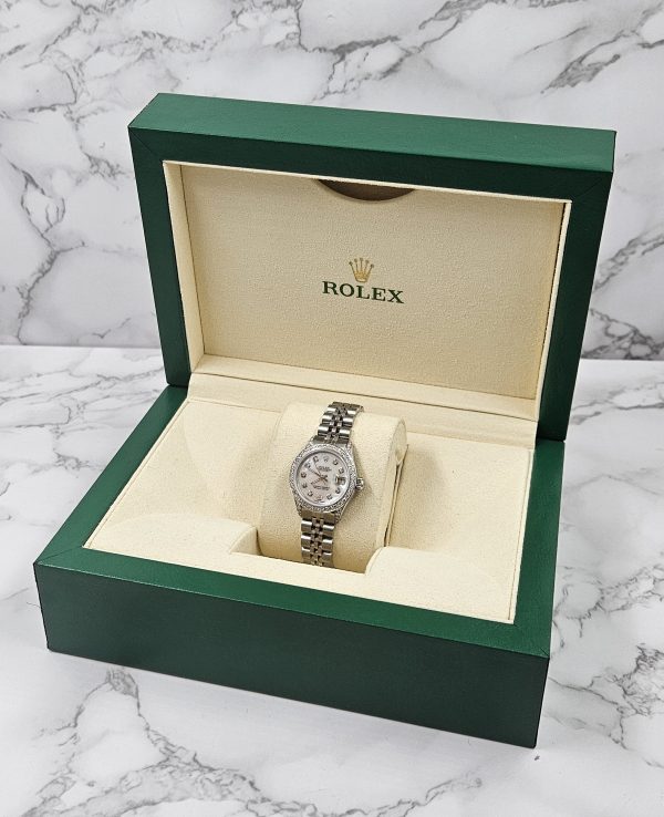 Ladies 26mm Datejust with Mother of Pearl Diamond Dial, Bezel and Shoulders – Rolex Box - Image 8