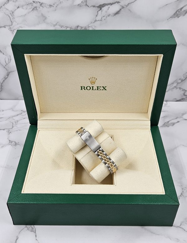 Ladies Rolex Datejust 'Fully Loaded' Purple Diamond Dial, Bezel & Shoulders. - Image 10