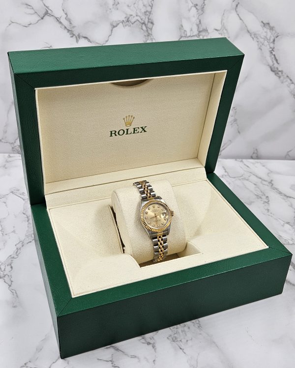 Ladies Rolex Datejust 26mm with Factory Champagne Diamond Dial – BOX & PAPERS - Image 9