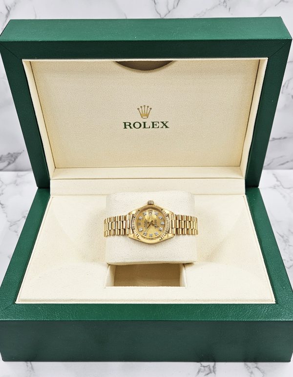 Stunning Ladies Solid 18ct Gold ROLEX Oyster Perpetual Datejust - Boxed - Image 7