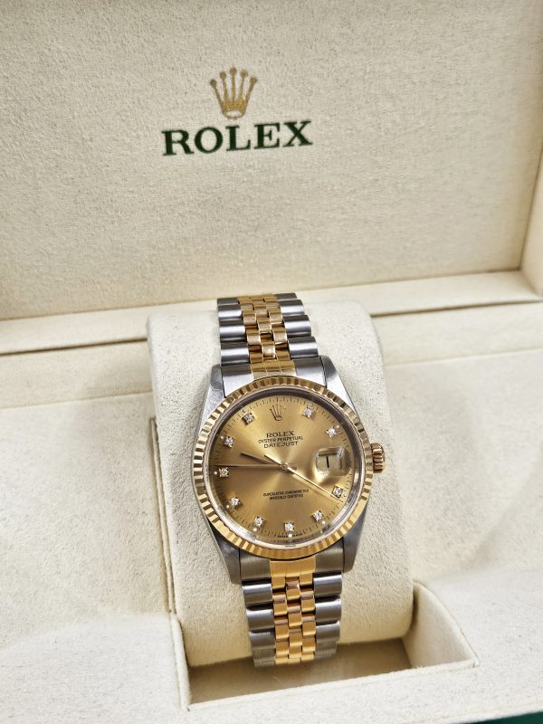 Stunning Gents Rolex Datejust 16233 - Factory Diamond Dial Box & Papers - MINT! - Image 10
