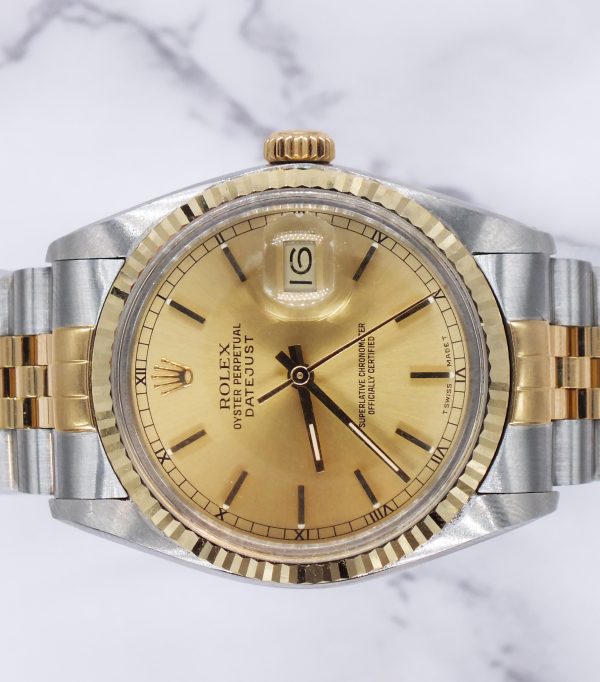 Stunning Gents Rolex Oyster Perpetual Datejust 16233 with Box and Papers - MINT! - Image 3