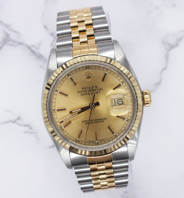 Stunning Gents Rolex Oyster Perpetual Datejust 16233 with Box and Papers - MINT! - Image 5