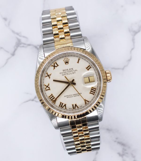 Mens Rolex Oyster Perpetual Datejust - Factory Pyramid Dial - Box / Papers. - Image 5