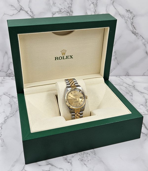 Stunning Gents Rolex Oyster Perpetual Datejust 16233 with Box and Papers - MINT! - Image 8
