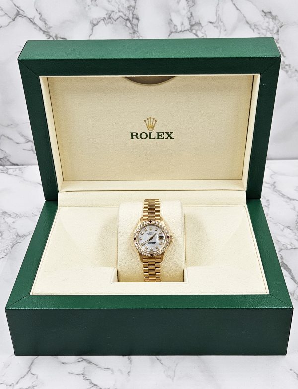 Ladies Rolex Oyster Perpetual Datejust White MOP Dial & Diamond & Ruby Bezel. - Image 9
